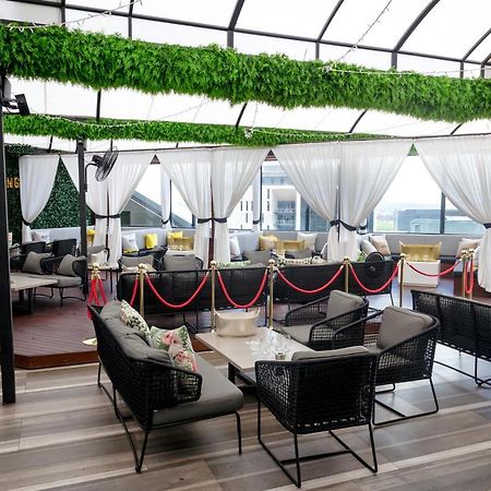 The Maslow Hotel, Time Square Pretoria Bagian luar foto