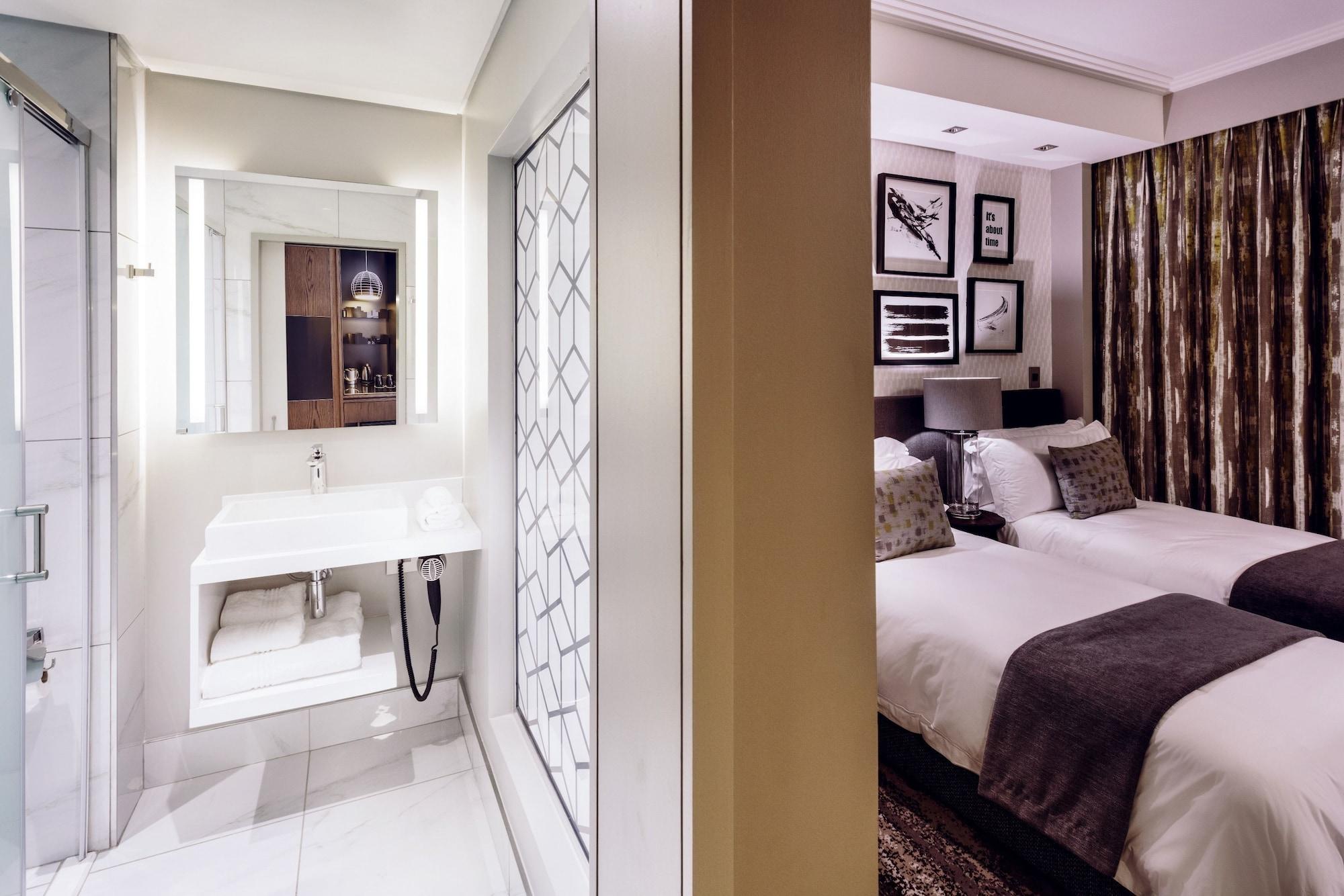 The Maslow Hotel, Time Square Pretoria Bagian luar foto